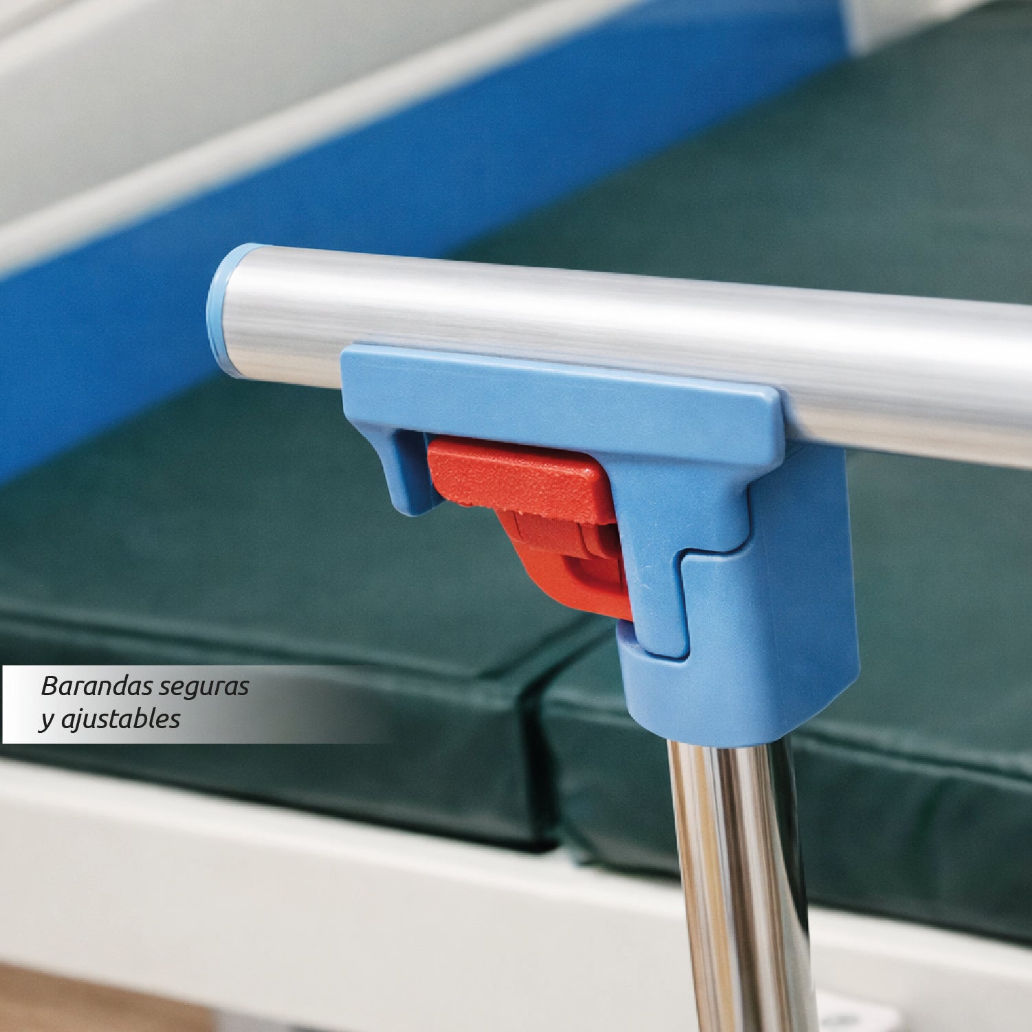 Catre Clínico con Barandas Colchón Porta Suero y Ruedas Reforzadas Acqui